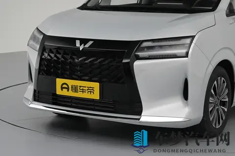 10万级可闭眼入五菱星光730?实力诠释买MPV终于不用委屈将就了!-3