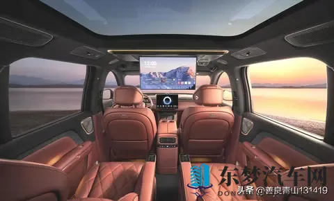 六座SUV第三排太挤？3120mm轴距神车让180cm壮汉秒变葛优躺-1