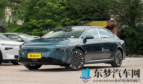 合资品牌反击战打响！东风日产鸿蒙天籁对决国产混动-2