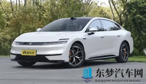 长安启源A06：续航持久，800V快充，还有冰箱-2