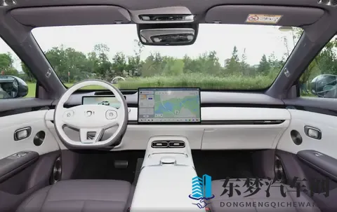 看过长安启源A06，才明白高级感不必昂贵，舒适感触手可及-2