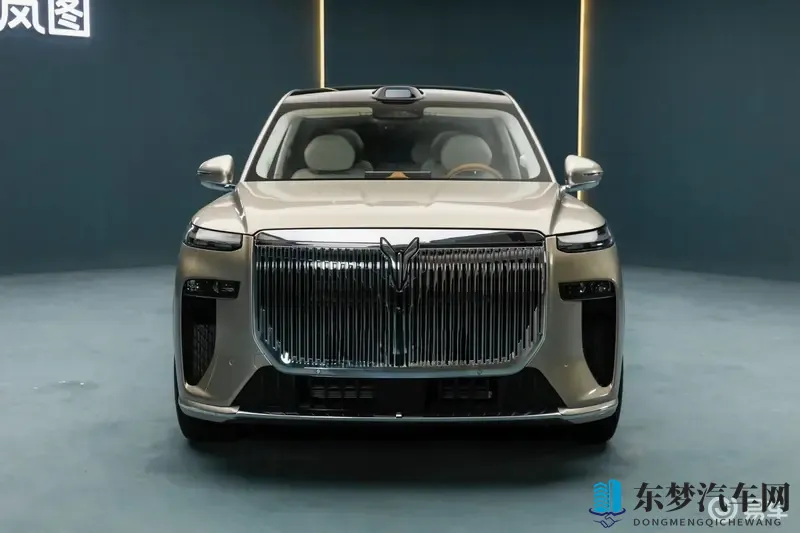 预售45万起！岚图泰山即将上市，定位为插电混动大型SUV-1