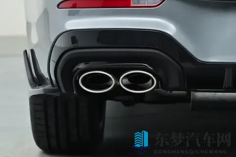 吉利星瑞2026款：20T配8AT，中型车的空间，A级车的价格-3