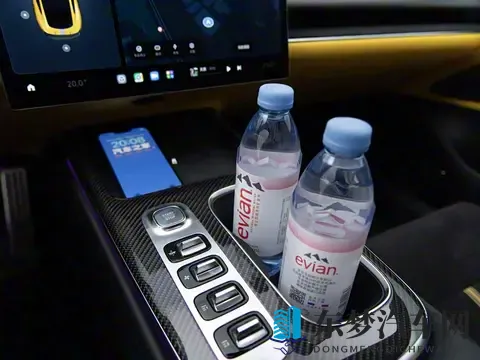 小米遭遇做空潮股价深度回调,三季度财报成市场关注焦点-1