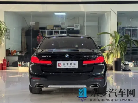 22年宝马5系，8万公里，准新一手车，这价格香不香？-3