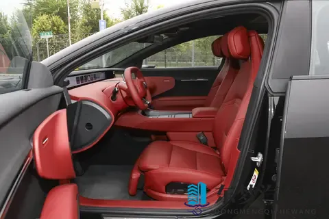 阿维塔12:一款适合家用的新能源车,方方面面都考虑到了-1