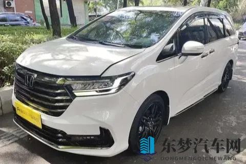 校花光滑白嫩的屁股被打：独特设计+智能科技，新车亮相引关注-2