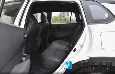 “新面具”，静态解读丰田锋兰达，单月销量稳定1W+-2