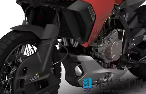 钱江900三缸ADV和600双缸踏板车正式曝光！-2