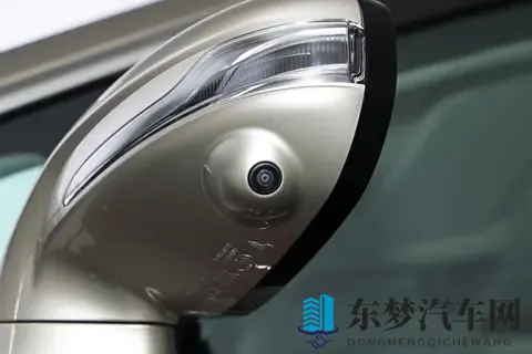 26款岚图梦想家PHEV：全能选手，没有短板，哪哪都挺好-1