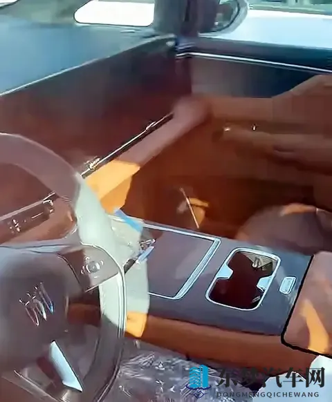 别克至境世家实车曝光!激光雷达+高通8775,家用MPV新标杆?-2