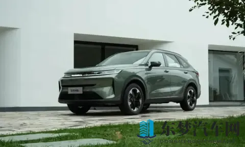 燃油党狂喜！又一波换代燃油车要上市，空间、智能、动力都很强？-2