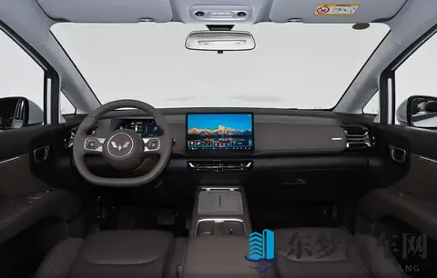 家用MPV新标杆？五菱星光730：真7座+电动侧滑门，细节满分-2