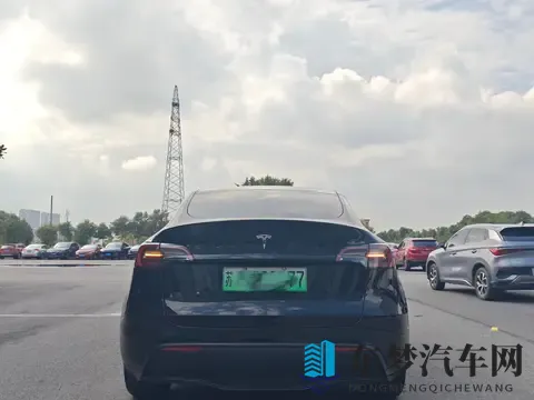 一手准新Model Y：75万公里，166万体验科技出行？-2