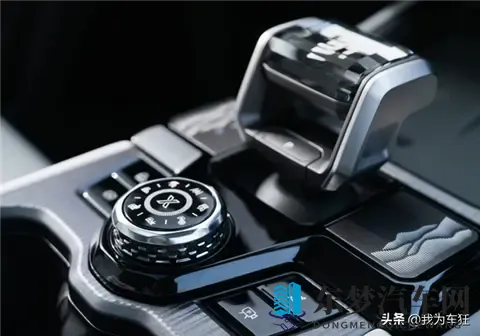 硬派混动SUV新选择！捷途山海T1四驱版上市，置换价1499万起-3