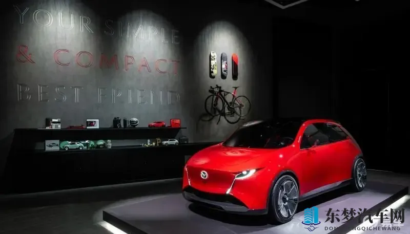 马自达新车型CX-20初现日本车展，引人注目