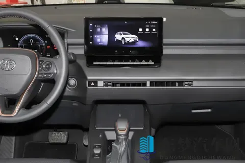 锋兰达全系配置深度解析：燃油与混动版如何选择？-3