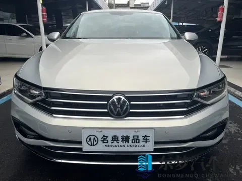 2020款迈腾，45万公里一手车，12万多拿下代步香不香？-1