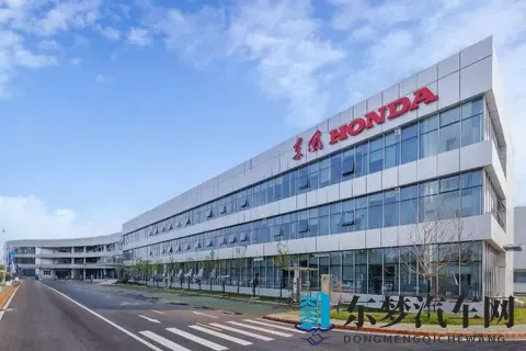 东风汽车旗下三大整车合资子公司历任中方一把手都是谁?-3