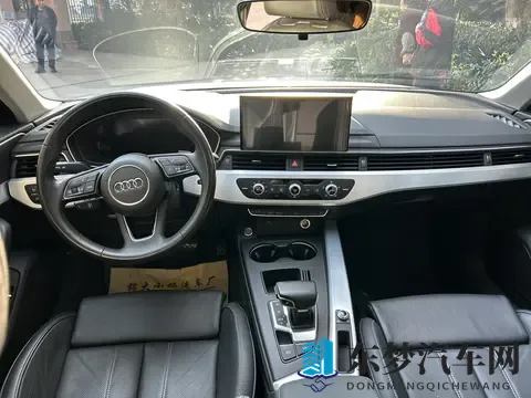 23年奥迪A4L，白色时尚一手车，67万公里，158万拿下！-3