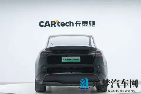 15万多拿下准新特斯拉Model Y，通勤代步真香？-1