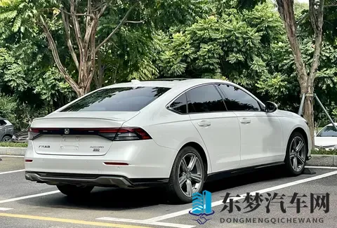 15万拿下准新一手雅阁，享受越级驾乘体验！-3