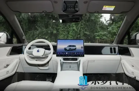 婷婷综合五月：五月份汽车市场亮点纷呈，新车、新能源齐发力