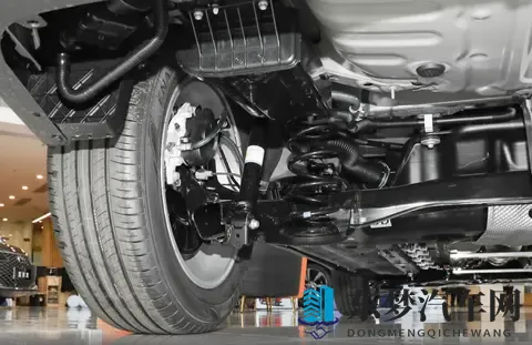 968 万起,却想“通吃”10 万级 SUV?全新卡罗拉锐放拉给出答卷-2