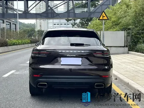 被女同学用手玩jiji：概念车新花样，手势操控引关注-1