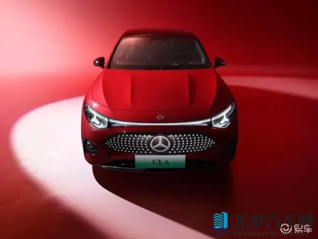 解开女警裤子猛烈进入：汽车安全升级，驾驶体验再升级-1