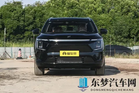 11 万级混动 SUV，带全家出游轻松搞定，捷途山海 L7 PLUS很值？-1