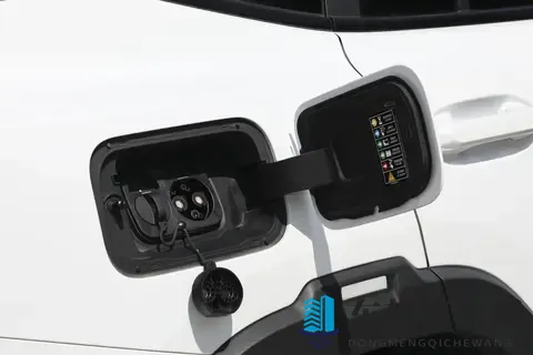 全能SUV测评：捷途山海T1四驱版，如何做到可城可野？-2