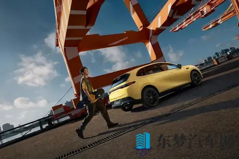 零跑高颜值运动轿跑，零跑Lafa5开启预售1058万元起-1