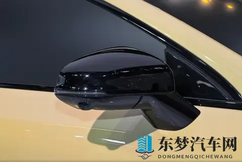 续航605公里！零跑Lafa5五款配置对比，差价8000元，推荐买Pro版-1