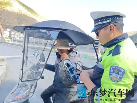 12月1日起，电动车、摩托车、三轮车上路“2要3不要”，车主注意-2