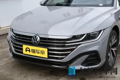 天天操天天日天天射：汽车驾驶新境界：驾驭激情，安全畅行