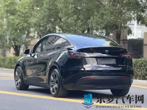 16万多拿下准新Model Y，体验未来科技，告别里程焦虑！-1