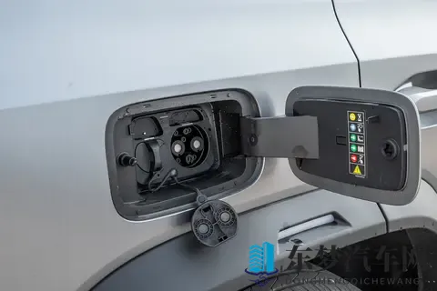 新车  山海T2更名？2026款捷途旅行者_旅行者C-DM将于11月17日上市-3