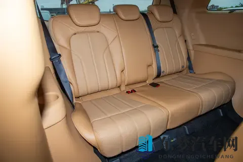 插混中大型MPV，15T插混动力+四驱，体验26款岚图梦想家-2