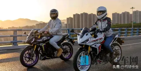 仿赛的颜值街车的心！本田宝藏车型NSP190，安全省油续航全打包！-1