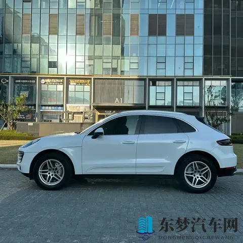 16万多拿下保时捷Macan S，圆你一个跑车梦？-3