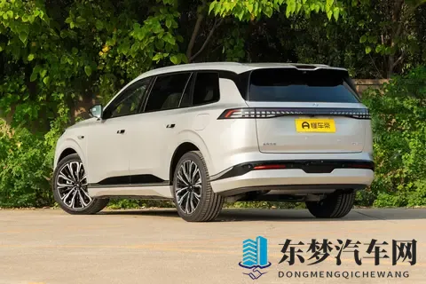 东风奕派2026款eπ008五座版：重新定义中大型SUV新标准-3
