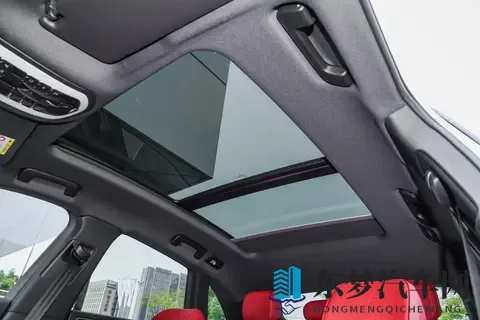 2026款保时捷Macan选车手册：燃油S版VS电动4S版，怎么选最划算？-3