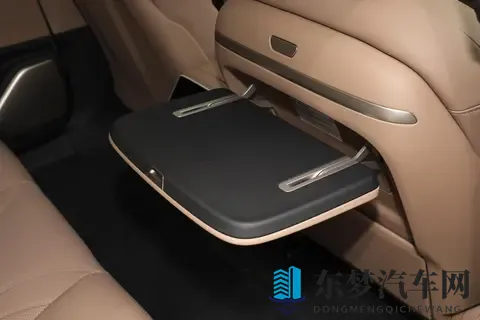 25万预算买纯电SUV，续航740km+标配换电，告别焦虑？体验乐道L60-1