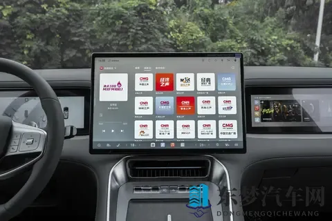 预算30万买六座SUV别纠结！39秒破百，1300公里续航，看它就够-3