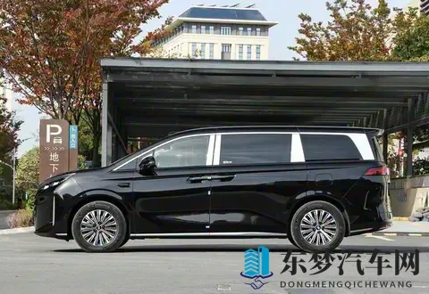 官方降价43万元 2026款比亚迪夏相比老款是否有提升-3