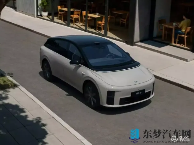 性一交一真一快一活：汽车新体验：速度与激情的极致追求-3