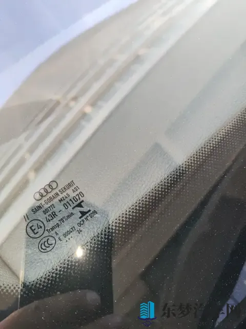 一手准新奥迪Q5L，28万公里，豪华驾享触手可及！