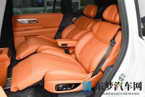 家用六座SUV,深蓝S09和领克900怎么选?看完对比就明白了-1