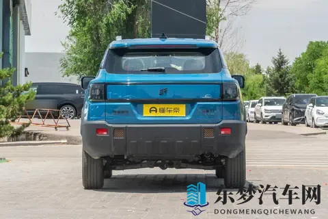 真四驱+长续航+大空间,全能SUV还得看这款!实测表现如何?-2